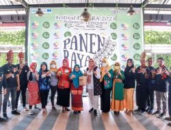 Ketua TP-PKK Kota Kendari Buka Festival Panen Raya Nusantara ASPPUK
