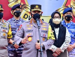 Tinjau Bakti Negeri Akabri 2001, Kapolri Tekankan Vaksinasi Hingga Waspadai Pintu Masuk Negara
