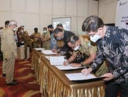 Wakil Gubernur Sultra Hadiri Kegiatan Penandatanganan KSDD dan KSDPK