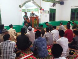 Bentuk Ikhtiar di Masa Pandemi, Dandim 1410 Ajak Jamaah Desa Bonto Salluang Dukung Vaksinasi