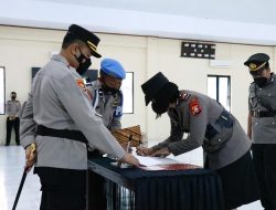 Pimpin Sertijab Kasat Lantas dan Kasat Narkoba, Ini Pesan Kapolres Bulukumba
