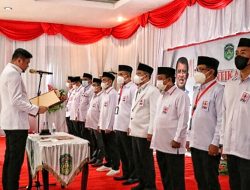 Lantik H. Budiman Menjadi Ketua PMI Lutim, Ini Harapan Adnan Purichta