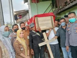 Bersama Jajaran Polres dan Babinsa, Dinsos Sidrap Lakukan Penanganan Jenazah Tanpa Identitas
