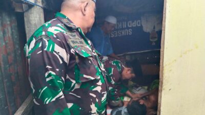 Usai Safari Subuh di Lasepang, Dandim 1410 Kunjungi Warga Yang Menderita Lumpuh