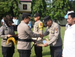 30 Personel Polres Bulukumba Menerima Reward