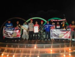 Kapolres Bantaeng dan Dandim 1410 Gelar Aksi Solidaritas Bakar Lilin bersama Fans Club Sepak Bola