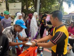 Polres Bantaeng Rutin Berbagi Nasi Kotak Tiap Jum’at, Kapolres: Wujud Kepedulian Polisi
