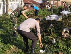 Peduli Kondisi Pasar Bersih Dan Sehat, Danposramil Eremerasa Ajak Warga Karya Bakti Bersihkan Pasar Tradisional Barua
