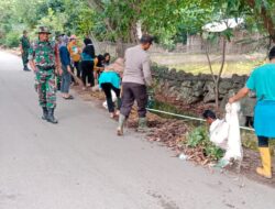 Babinsa Koramil 03/Tompobulu Karya Bakti Pembersihan Selokan di Desa Rappoa