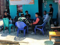 Babinsa Koramil 02/Eremerasa Laksanakan Kegiatan Komunikasi Sosial dengan Tokoh Pemuda dan Tokoh Masyarakat