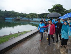 Bersama Forkopimda Bantaeng, Pj. Gubernur Sulsel Sebar 10.000 Benih Ikan Nila