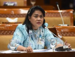Anita Jacoba Gah Ajak Masyarakat NTT Dukung Melki Laka Lena-Johni Asadoma di Pilgub NTT
