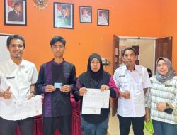 Disdukcapil Lutim Jemput Bola, Layani Adminduk di Lima Desa Terpencil Seberang Danau Towuti