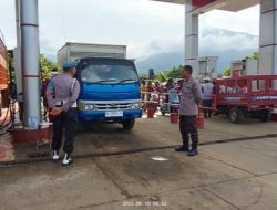 Antrian Panjang dan Pelangsiran BBM di Malili Kembali Jadi Sorotan Warga