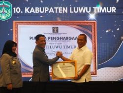 Bupati Irwan Terima Penghargaan Kemenkum Sulsel, Luwu Timur Capai 100 Persen Pembentukan Posbankum di Desa dan Kelurahan
