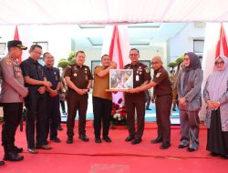 Resmikan Kantor Baru Kejari Lutim, Kajati Sulsel Puji Sinergi Pemkab dan Kejaksaan Dorong Kemajuan Daerah